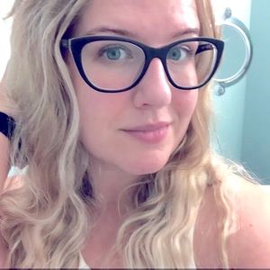 Meet your Posher, Nikki